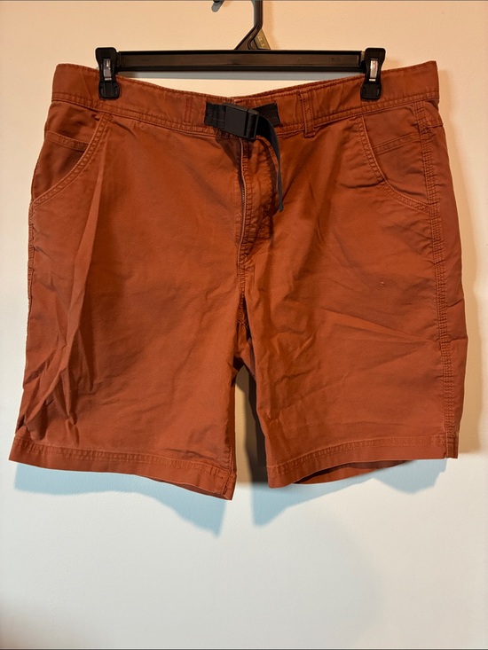 L.L. Bean Other - L.L. Bean Men's Rust-Orange Flat Front Shorts